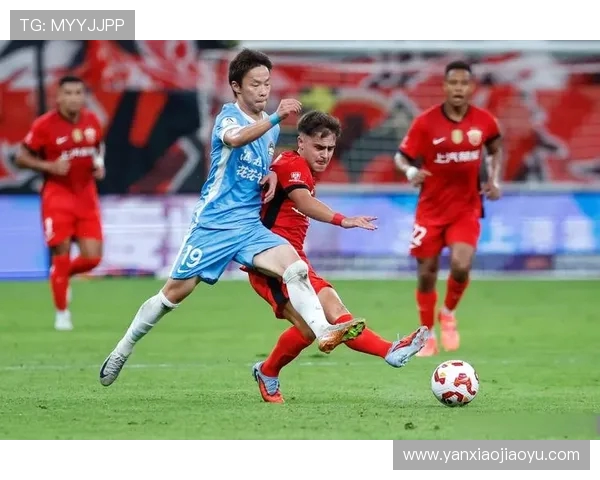 全勤 28 场 + 助攻王！维塔尔已是海港真核