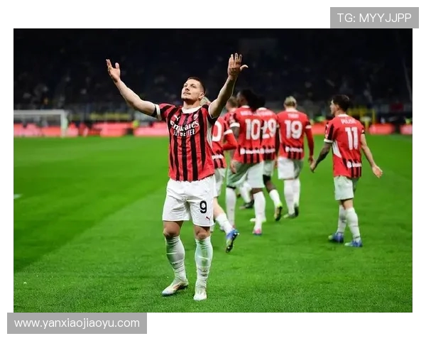 约维奇体检通过!正式签约雅典 AEK 至 2027 年 约维奇体检通过!正式签约雅典 AEK 至 2027 年